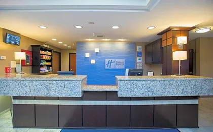 Holiday Inn Express & Suites Topeka West I-70 Wanamaker by IHG