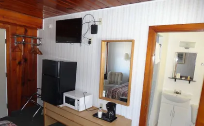 Pine Ridge Motel