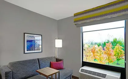 Hampton Inn Utica