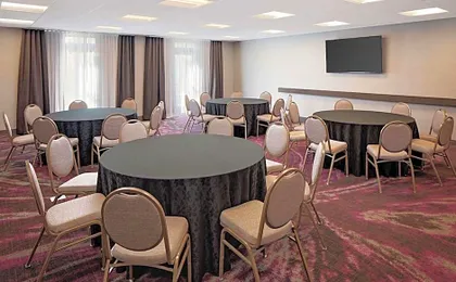 Homewood Suites By Hilton Ronkonkoma