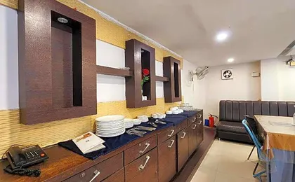 Hotel Lee International