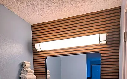 Sumner Motor Inn