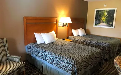 Days Inn by Wyndham Columbus