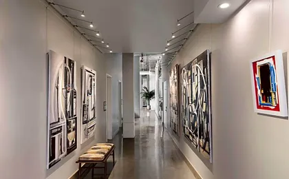 The Fort Sutter Sacramento Tapestry Collection by Hilton