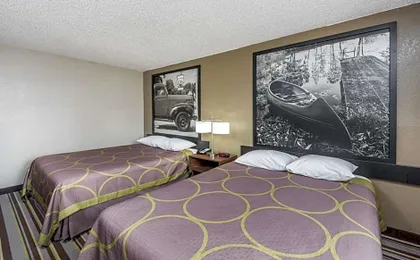 Super 8 by Wyndham Bloomington/Normal