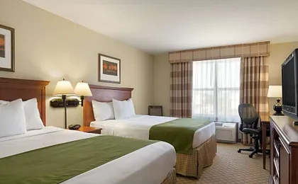 Country Inn & Suites by Radisson, Peoria North, IL