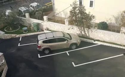 Apartments 4M