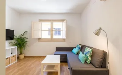 Mitjana by ELE Apartments