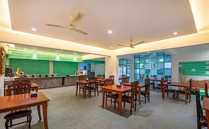 StayBird - Silver Oak, An Apartment Hotel
