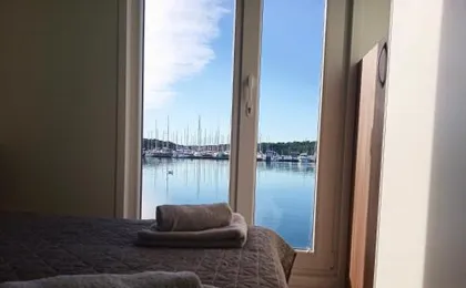 Floating house Sunflower
