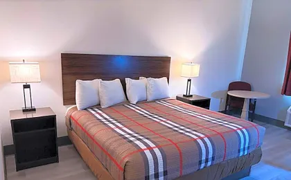 Regency Inn & Suites