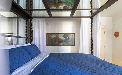 Chateau Tivoli Bed and Breakfast