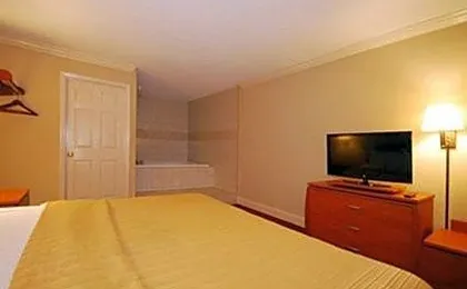 Greenville Inn & Suites