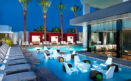 Palms Place Hotel StripView with Open Balcony -33
