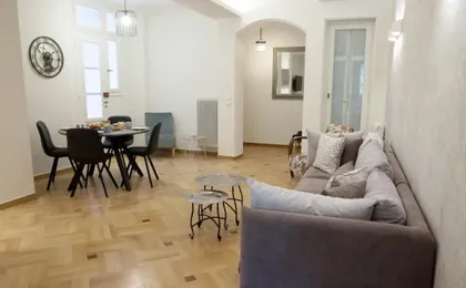 Luxury three bedroom Apartment in Kolonaki
