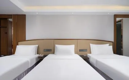 凯旋龙酒店广州区庄地铁站店 交易会期间提供免费穿梭巴士