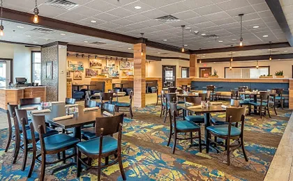 Holiday Inn Conference Ctr Marshfield by IHG