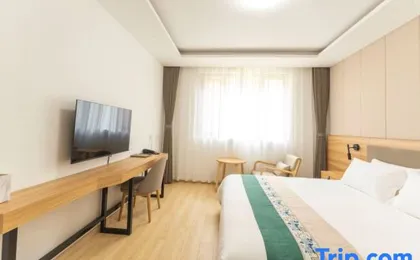 Shanghai Ocean Fishery Training Center Hote