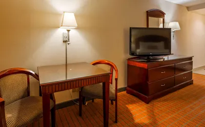 Best Western Plus West Covina Inn