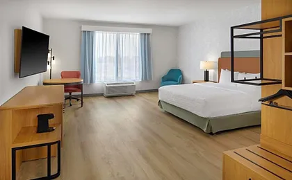Hampton Inn by Hilton Midland West