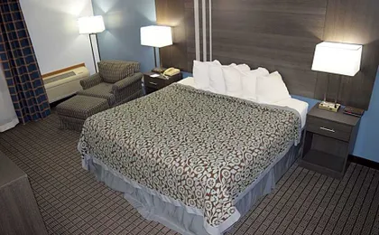 Days Inn by Wyndham Rock Falls