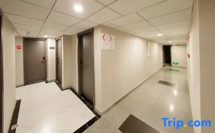 Langfeng Apartment (Ximenkou Metro Station)