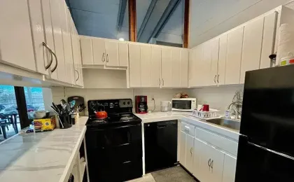Carolina Street 204