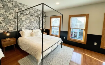Cottage Street Downtown New Apartment