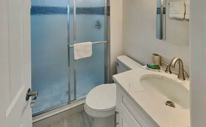 Seaside 4 by Distinctive Beach Rentals