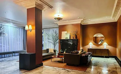FOUND Hotel Carlton, Nob Hill