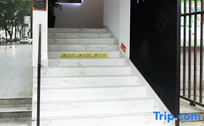 Tim Time Storage Hostel