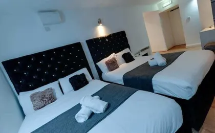 Dukes Street Apartment Hotel