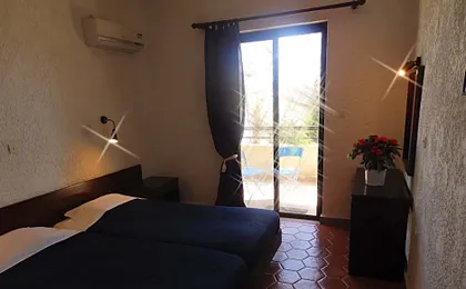 Emmanuel Apartments