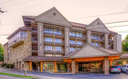 Clarion Pointe Downtown Gatlinburg
