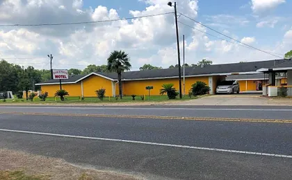 Ranch House Motel