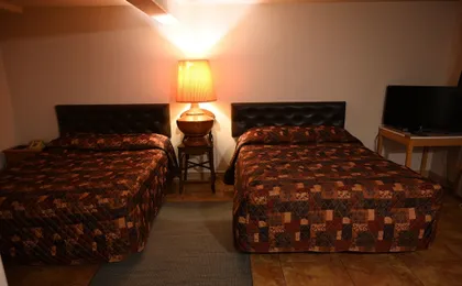 Airport Motel
