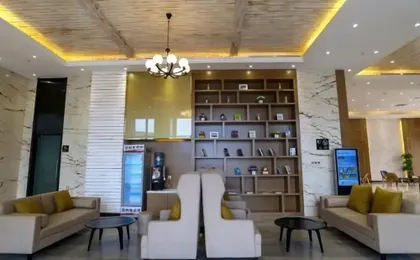 Yeste Hotel (Wuhan Changfeng Avenue Garden Expo)