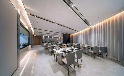 DEMORES Hotel