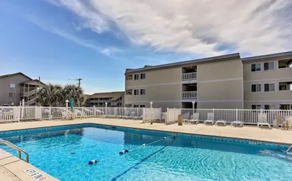 Myrtle Beach Vacation Rental - Walk to the Ocean!