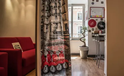 Flat 285