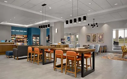 Hampton Inn by Hilton Dexter