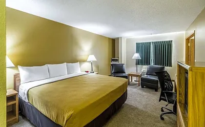 Econo Lodge Valley City