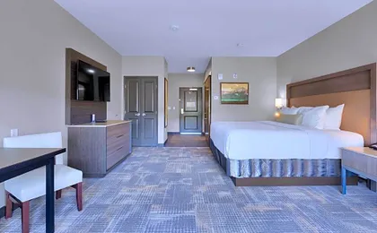 Best Western Plus Fillmore Inn & Suites