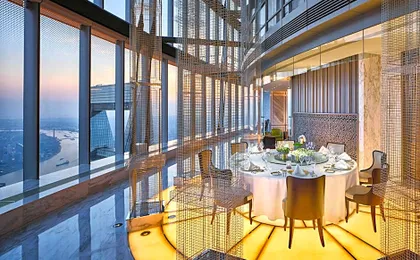 J Hotel, Shanghai Tower