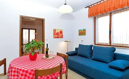 Apartment 1174