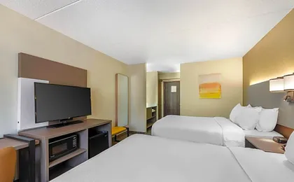 Comfort Inn & Suites Butler