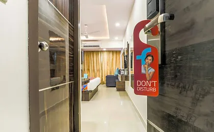 FabHotel Crown Heights - Nr. Kormangala Club