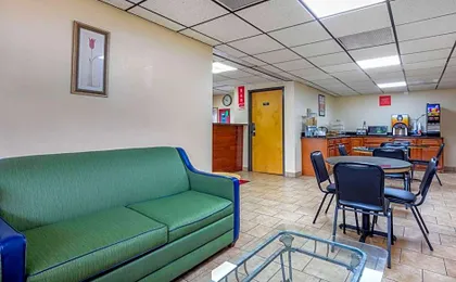 Econo Lodge Chattanooga Northeast - Ooltewah