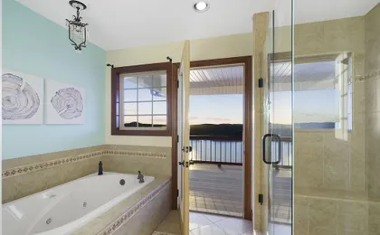 Table Rock Manor at Whitefish Bay