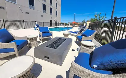 La Quinta Inn & Suites by Wyndham Pflugerville